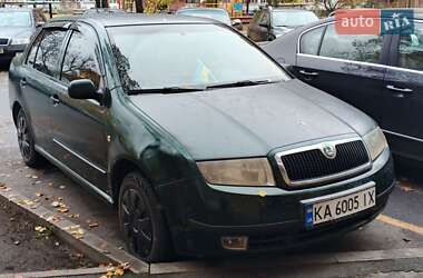 Седан Skoda Fabia 2002 в Києві