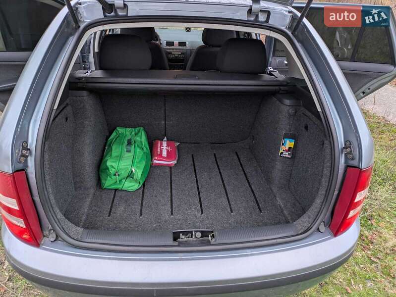 Универсал Skoda Fabia 2006 в Полтаве