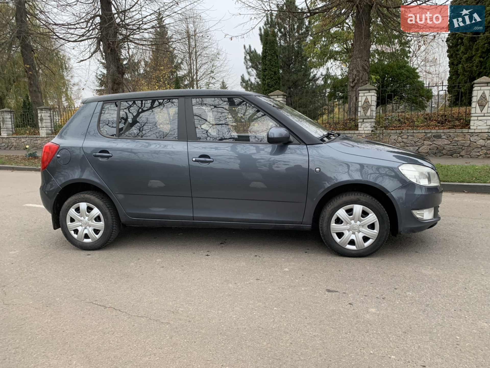 2011 Skoda Fabia - мініатюра 5