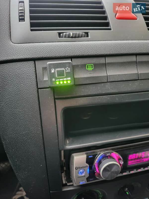 Хэтчбек Skoda Fabia 2007 в Киеве