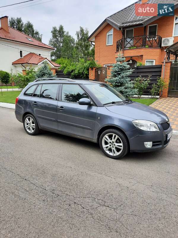 Универсал Skoda Fabia 2008 в Киеве