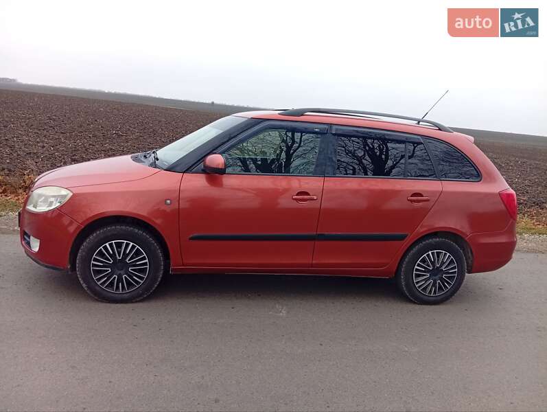 Універсал Skoda Fabia 2008 в Теребовлі фото Універсал Skoda Fabia 2008 в Теребовлі