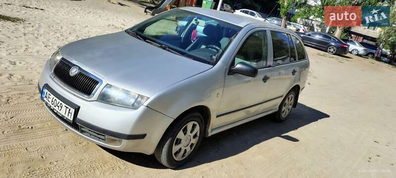 Універсал Skoda Fabia 2001 в Дніпрі