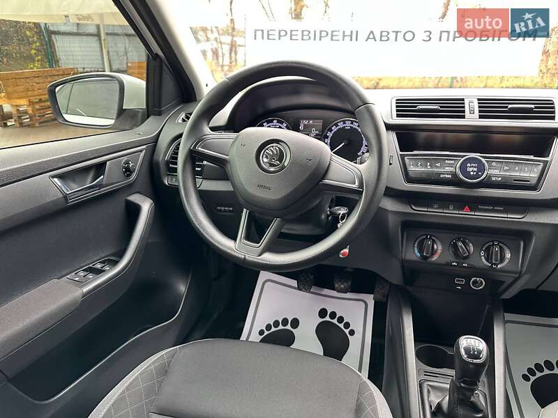 Хэтчбек Skoda Fabia 2019 в Виннице фото 40 Хэтчбек Skoda Fabia 2019 в Виннице