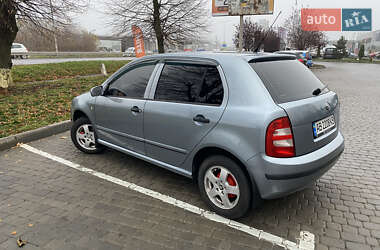 Хэтчбек Skoda Fabia 2004 в Виннице