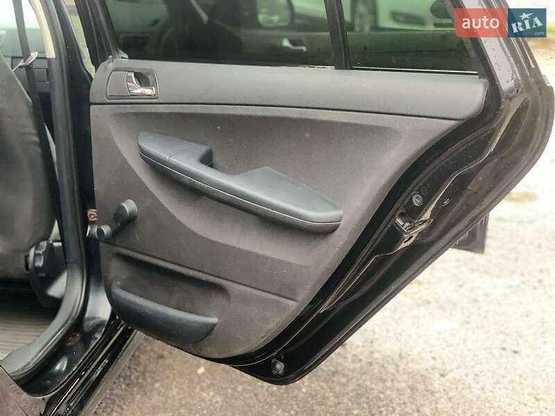 Універсал Skoda Fabia 2004 в Вінниці