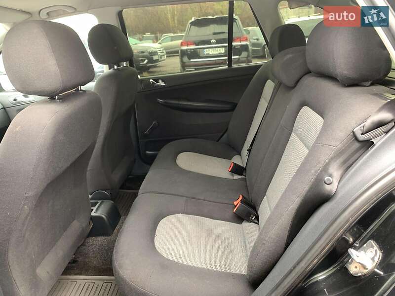 Універсал Skoda Fabia 2004 в Вінниці