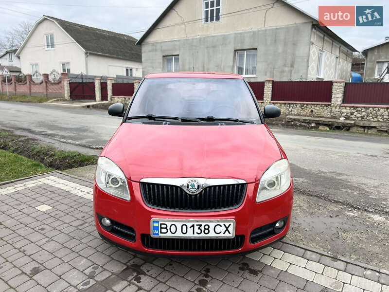 Хетчбек Skoda Fabia 2007 в Гусятині