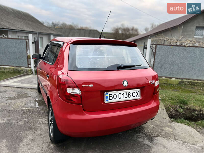 Хетчбек Skoda Fabia 2007 в Гусятині
