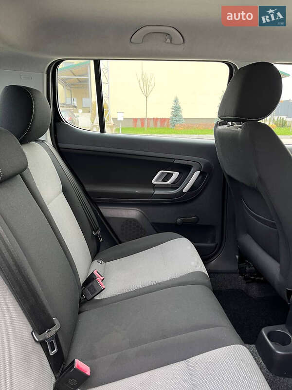 Хэтчбек Skoda Fabia 2009 в Луцке фото 20 Хэтчбек Skoda Fabia 2009 в Луцке