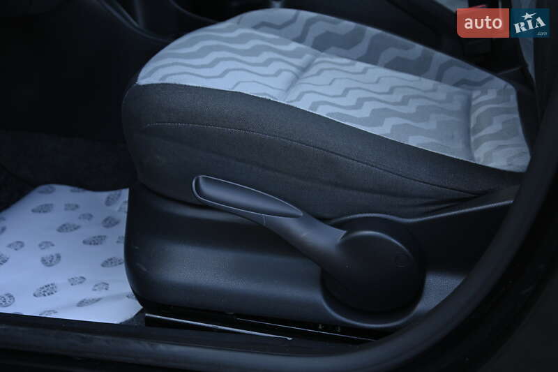 Универсал Skoda Fabia 2009 в Бердичеве фото 20 Универсал Skoda Fabia 2009 в Бердичеве