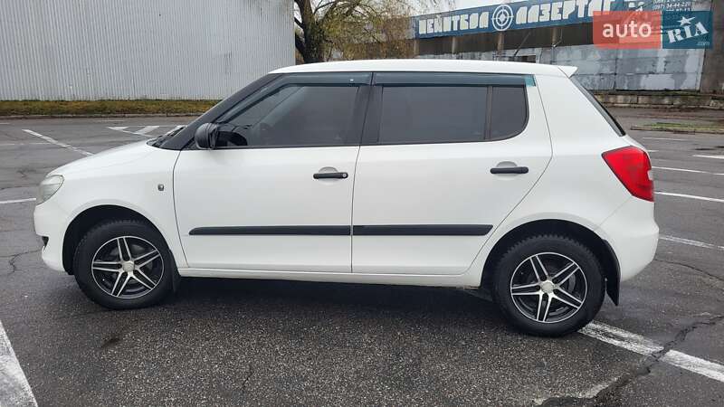 Хэтчбек Skoda Fabia 2012 в Полтаве