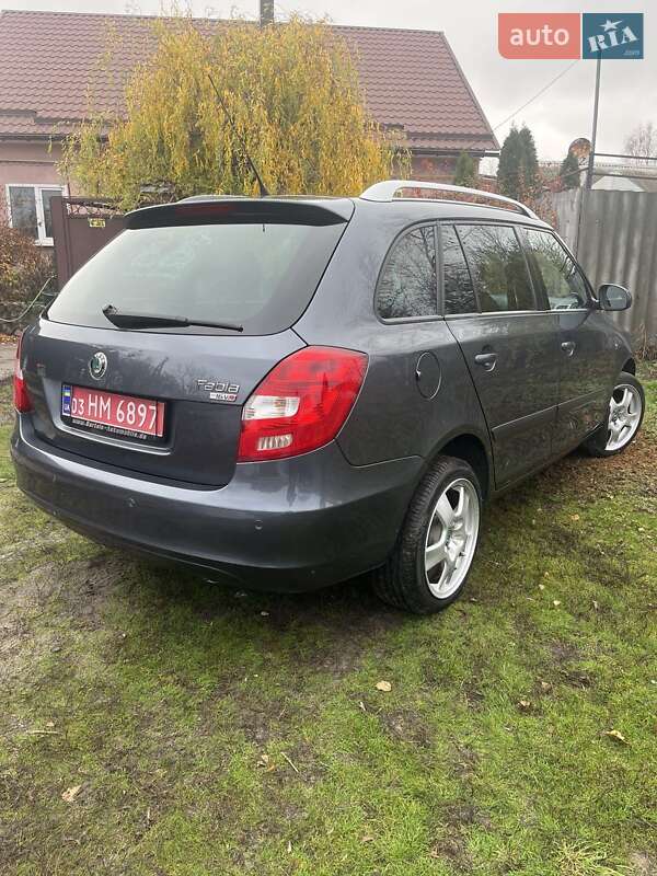 Универсал Skoda Fabia 2009 в Змиеве