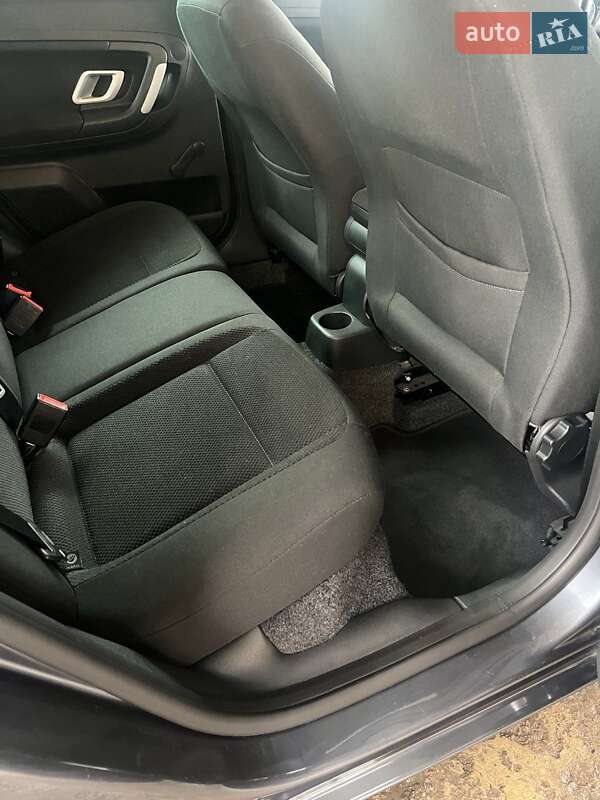 Универсал Skoda Fabia 2009 в Змиеве