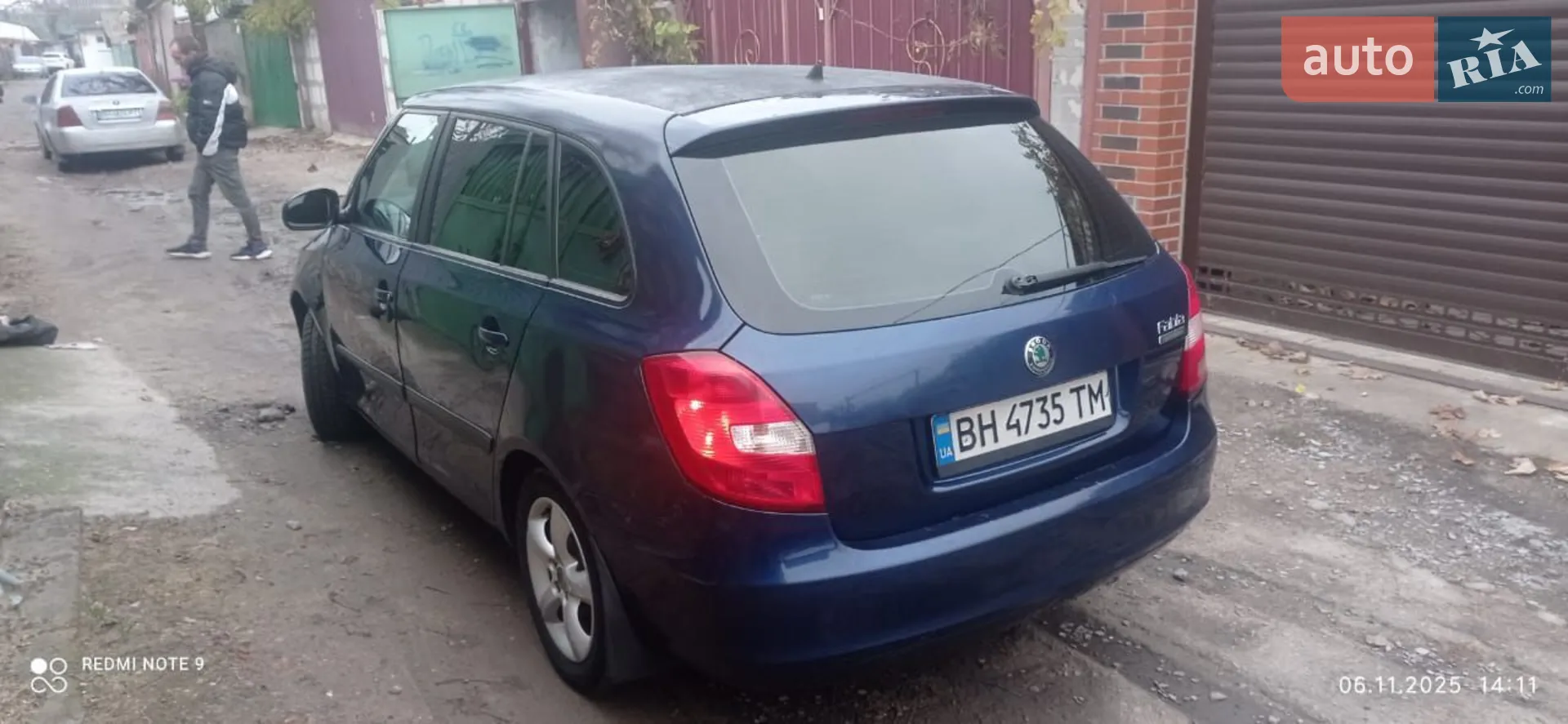2010 Skoda Fabia - мініатюра 8