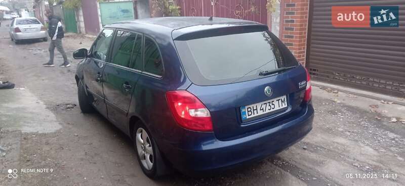Універсал Skoda Fabia 2010 в Одесі