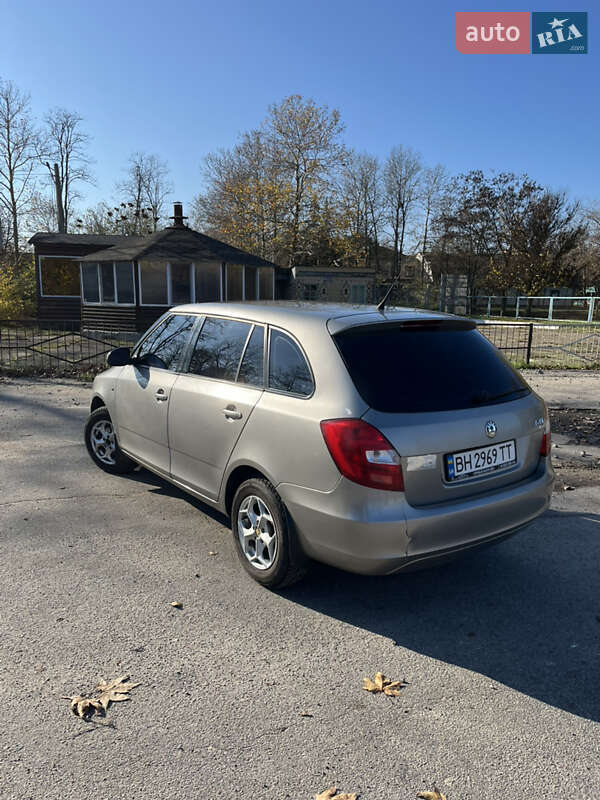 Универсал Skoda Fabia 2009 в Очакове фото 5 Универсал Skoda Fabia 2009 в Очакове