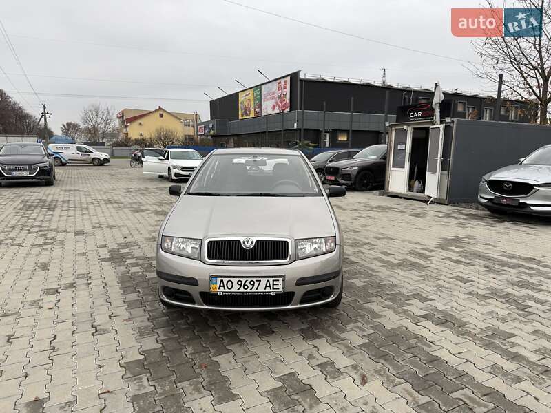 Хетчбек Skoda Fabia 2006 в Ужгороді фото 3 Хетчбек Skoda Fabia 2006 в Ужгороді