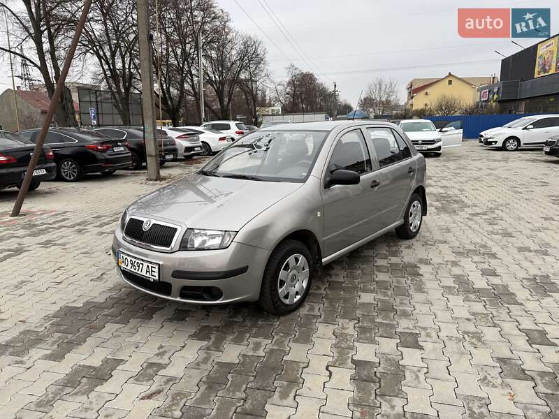 Хетчбек Skoda Fabia 2006 в Ужгороді фото 4 Хетчбек Skoda Fabia 2006 в Ужгороді