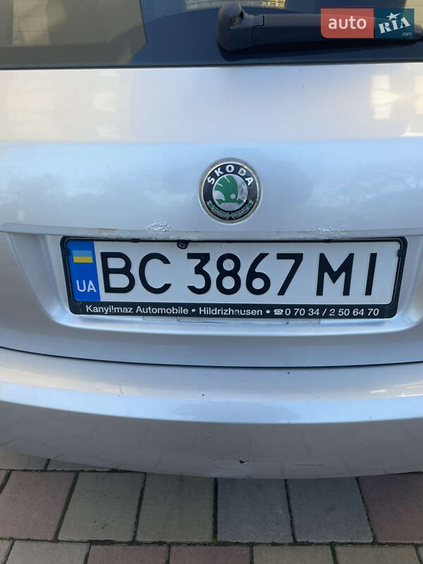 Хетчбек Skoda Fabia 2009 в Львові фото 16 Хетчбек Skoda Fabia 2009 в Львові