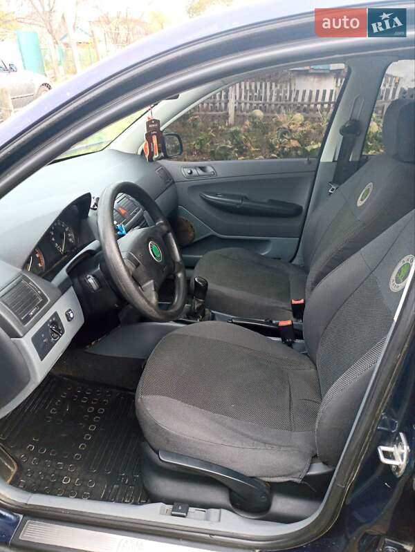 Хэтчбек Skoda Fabia 2002 в Корце фото 7 Хэтчбек Skoda Fabia 2002 в Корце