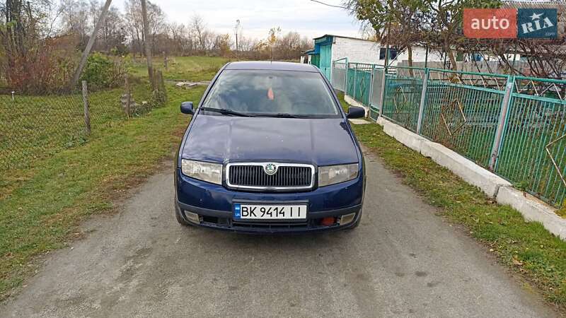 Хэтчбек Skoda Fabia 2002 в Корце фото 5 Хэтчбек Skoda Fabia 2002 в Корце