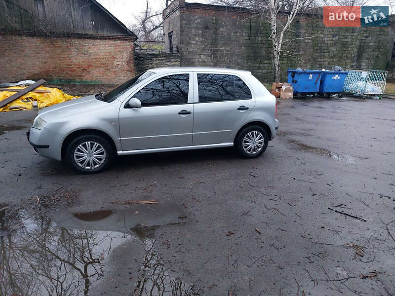 Хэтчбек Skoda Fabia 2004 в Вольнянске фото 2 Хэтчбек Skoda Fabia 2004 в Вольнянске