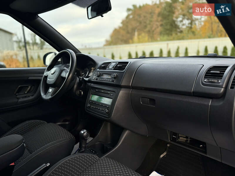 Хэтчбек Skoda Fabia 2011 в Луцке фото 35 Хэтчбек Skoda Fabia 2011 в Луцке