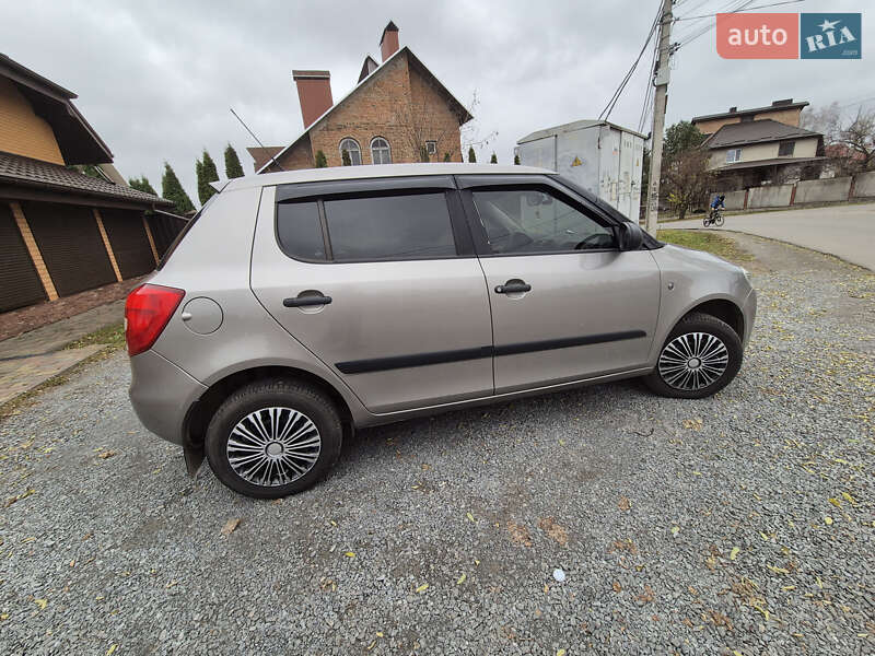 Хетчбек Skoda Fabia 2008 в Рівному фото 10 Хетчбек Skoda Fabia 2008 в Рівному