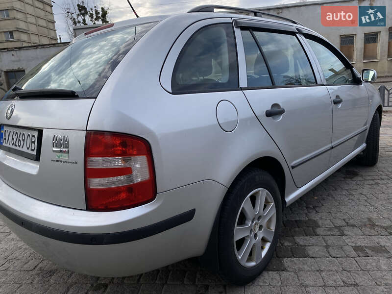 Универсал Skoda Fabia 2006 в Харькове