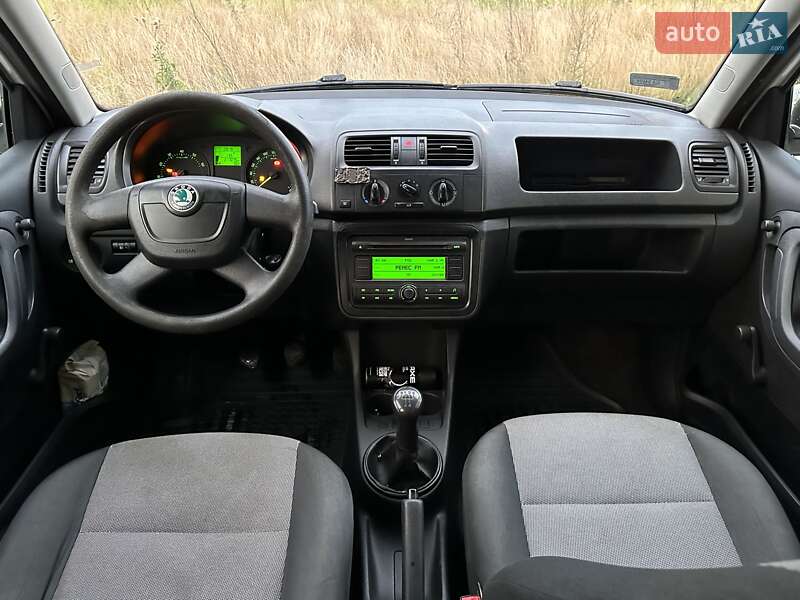 Хэтчбек Skoda Fabia 2010 в Львове фото 6 Хэтчбек Skoda Fabia 2010 в Львове