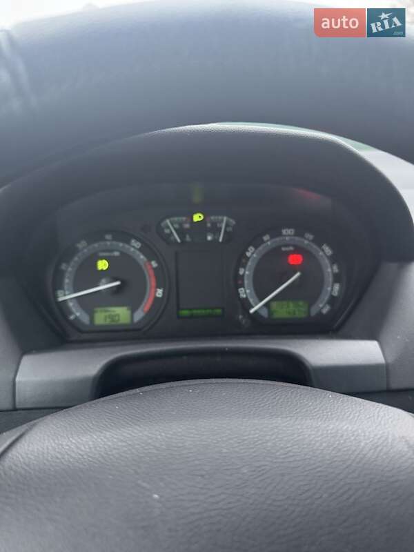 Универсал Skoda Fabia 2004 в Львове фото 5 Универсал Skoda Fabia 2004 в Львове