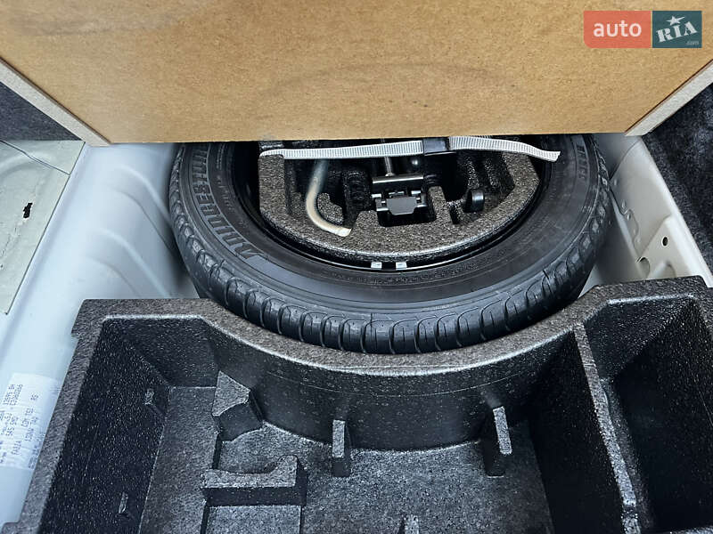 Универсал Skoda Fabia 2011 в Луцке