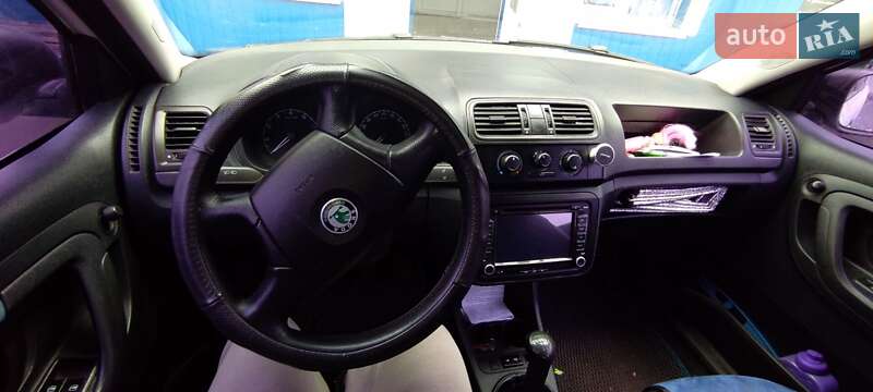 Хэтчбек Skoda Fabia 2008 в Андрушевке