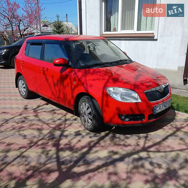 Універсал Skoda Fabia 2008 в Черкасах