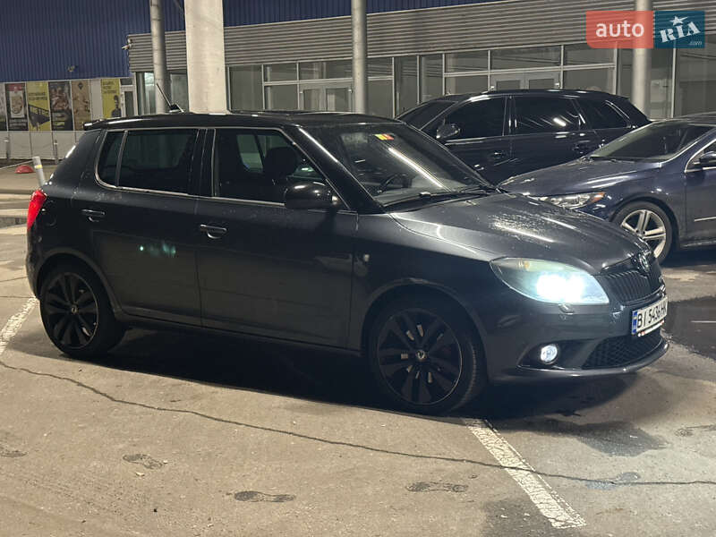 Хэтчбек Skoda Fabia 2012 в Полтаве