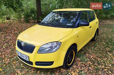 Хетчбек Skoda Fabia 2008 в Монастирищеві