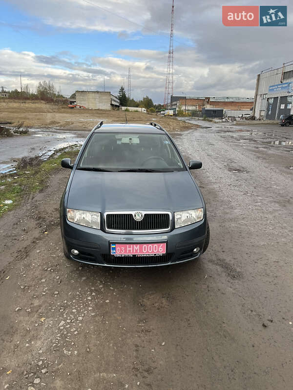 Универсал Skoda Fabia 2006 в Луцке