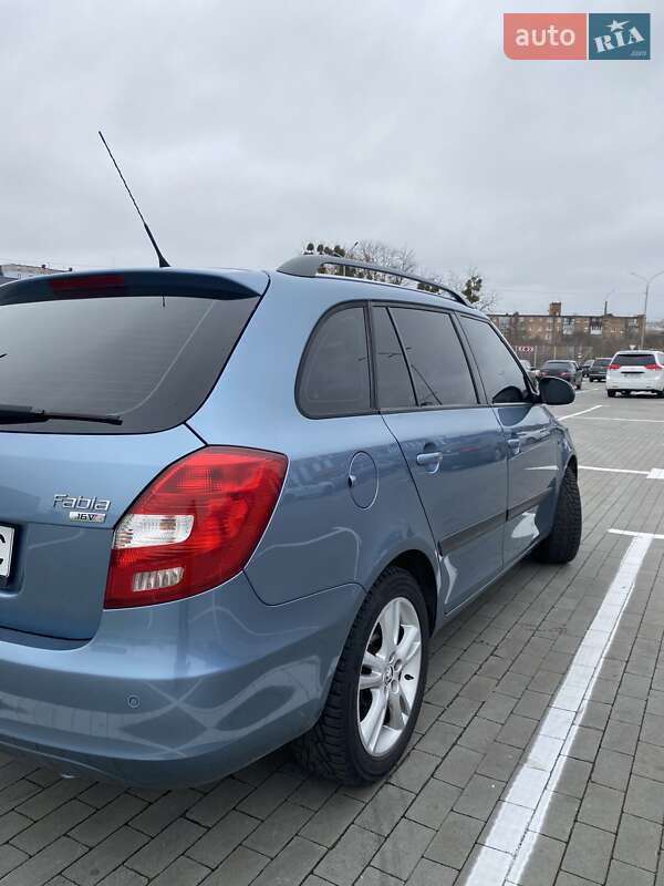 Универсал Skoda Fabia 2008 в Умани