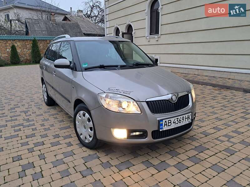 Универсал Skoda Fabia 2009 в Могилев-Подольске