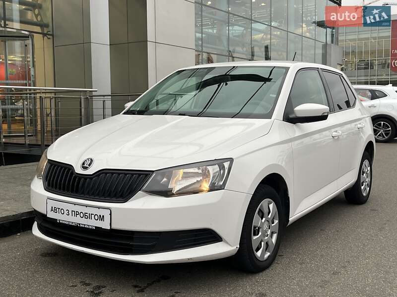 Хэтчбек Skoda Fabia 2018 в Киеве