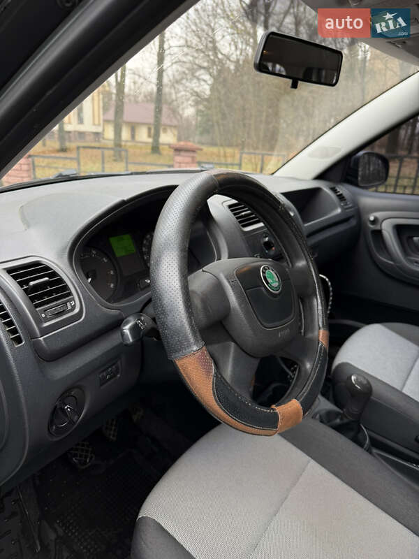 Хэтчбек Skoda Fabia 2012 в Владимирце фото 18 Хэтчбек Skoda Fabia 2012 в Владимирце