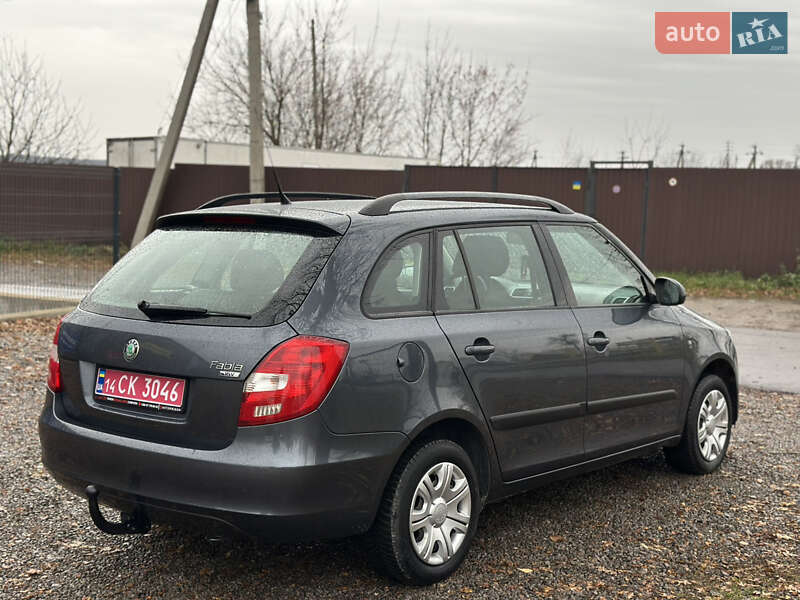 Універсал Skoda Fabia 2008 в Вінниці
