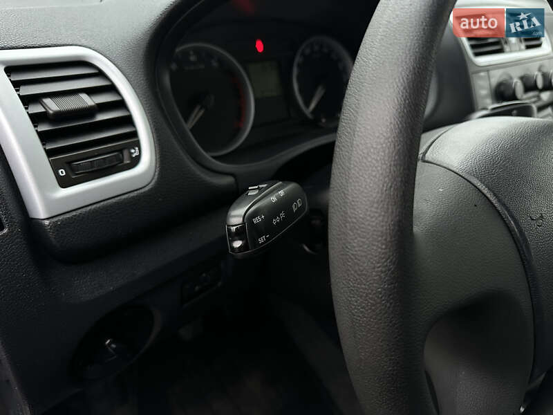 Універсал Skoda Fabia 2008 в Вінниці