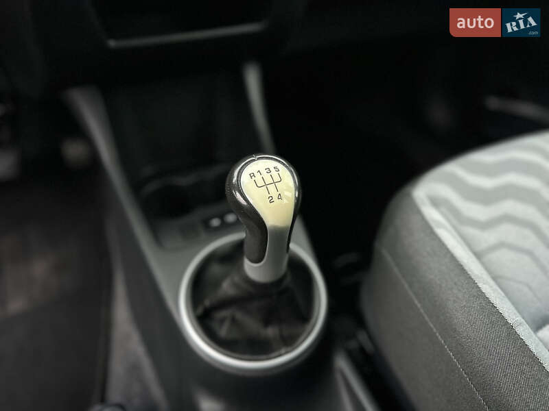 Універсал Skoda Fabia 2008 в Вінниці