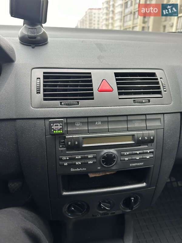 Универсал Skoda Fabia 2005 в Виннице