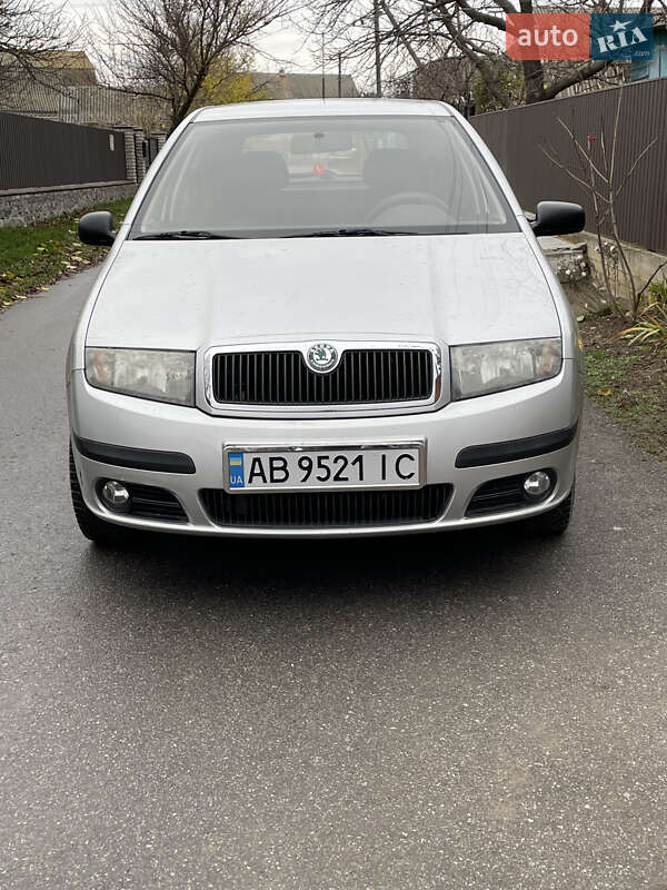 Хэтчбек Skoda Fabia 2005 в Немирове