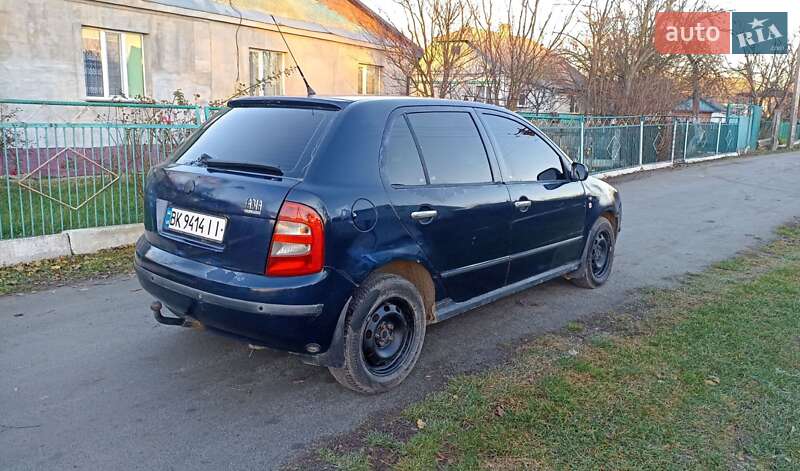 Хетчбек Skoda Fabia 2002 в Кореці