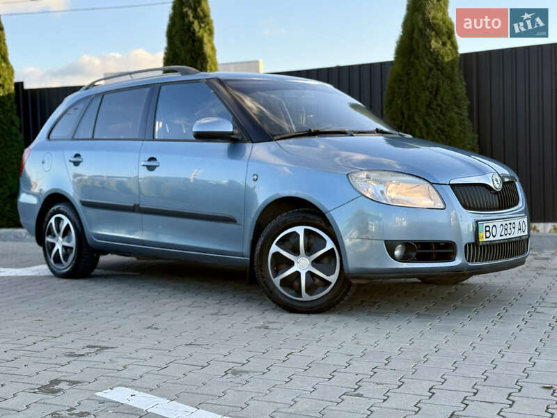 Универсал Skoda Fabia 2009 в Тернополе