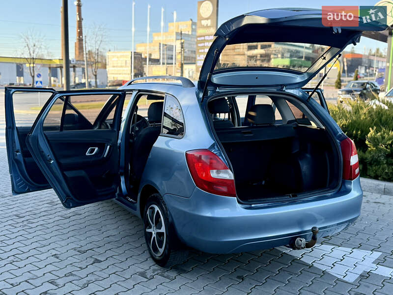 Универсал Skoda Fabia 2009 в Тернополе